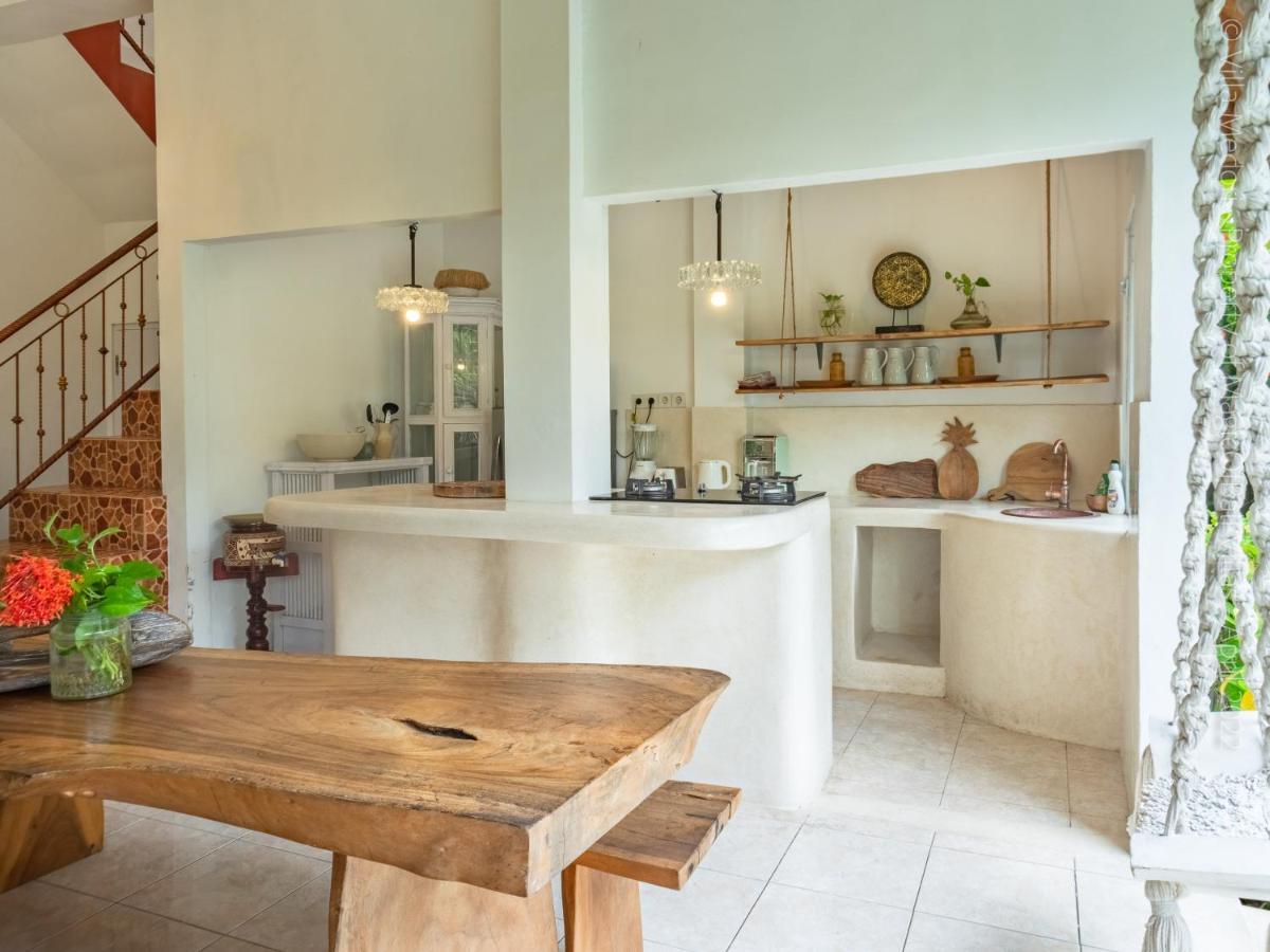 Villa Enjoy - Seminyak Center Zewnętrze zdjęcie