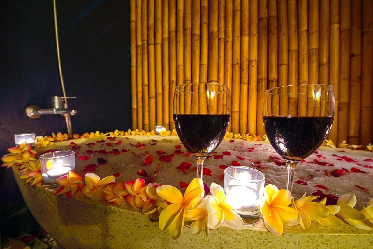 Villa Enjoy - Seminyak Center Zewnętrze zdjęcie