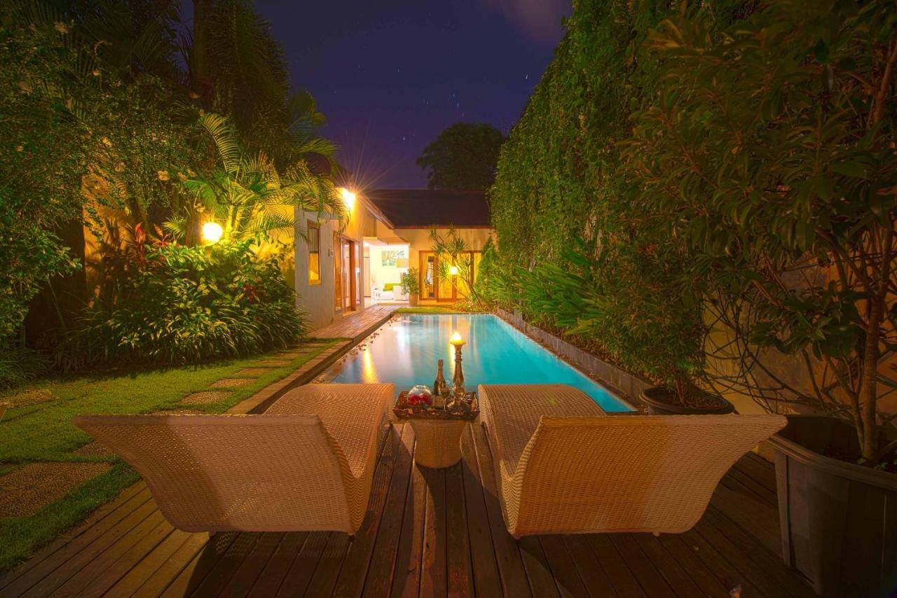 Villa Enjoy - Seminyak Center Zewnętrze zdjęcie